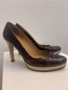 Stuart Weitzman Tortoiseshell Platform Pumps with jute base